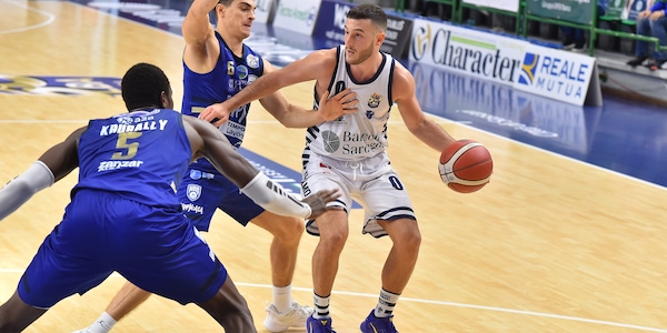 Basket Serie A, Brindisi-Sassari rinviata per Coronavirus