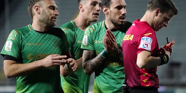Serie B Pordenone, il Covid non dà tregua: altri 4 positivi