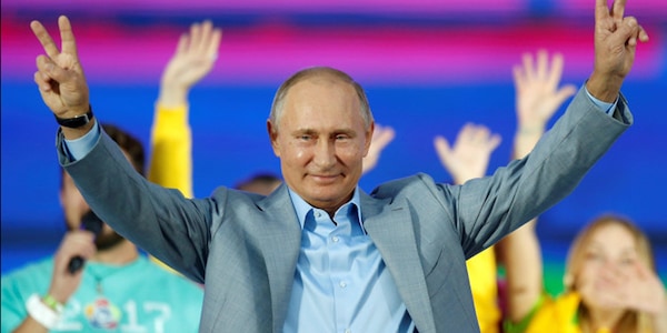 Putin si è vaccinato contro il Covid, 'mistero' sul vaccino