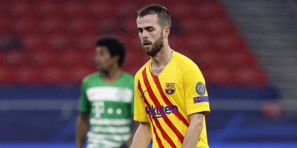 Pjanic: "Sognavo il Barcellona da anni. Nessuno come Messi"