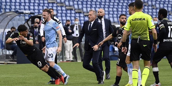 Rissa finale, paga solo la Lazio: Lazzari rischia due turni di stop