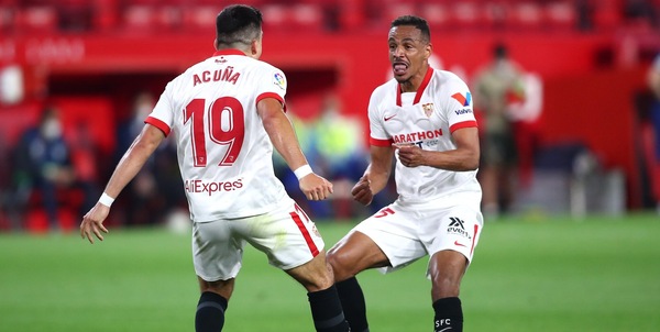 Atletico ko col Siviglia: Liga riaperta! Razzismo in Cadice-Valencia