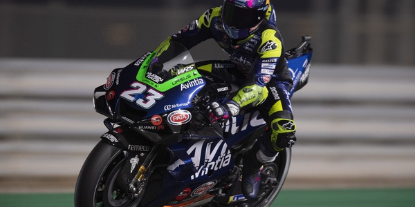 MotoGp Doha, i capelli ostacolano Bastianini: "Credo che li taglierò"