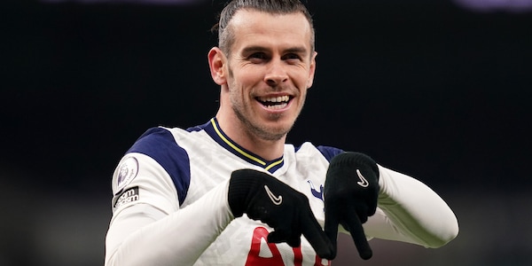 Incredibile Bale: "Gli alieni esistono e li stanno nascondendo"