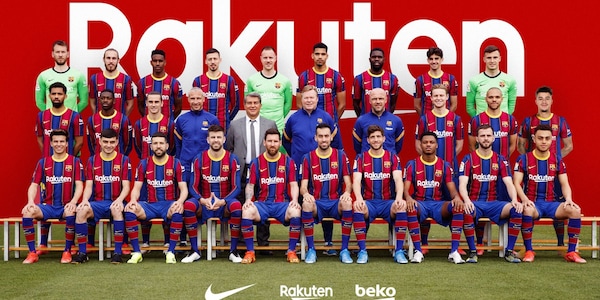 Barcellona, photoshop Coutinho e 'gestaccio' Piqué: bufera social