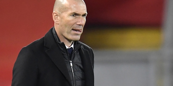 "Zidane ha deciso: addio al Real Madrid a fine stagione"