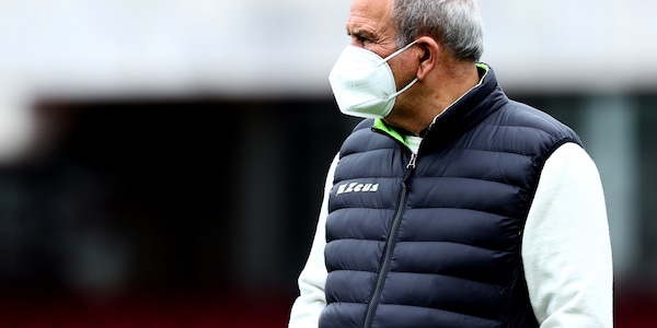 Salernitana, allarme Covid: un contagiato nel gruppo squadra