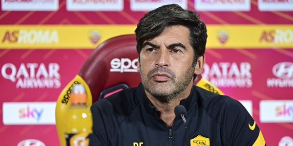 Fonseca: "Roma, pensa al Cagliari e non al Manchester. Smalling convocato"