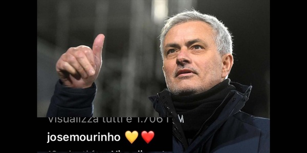 Mourinho, cuori giallorossi al post della Roma: i tifosi si scatenano