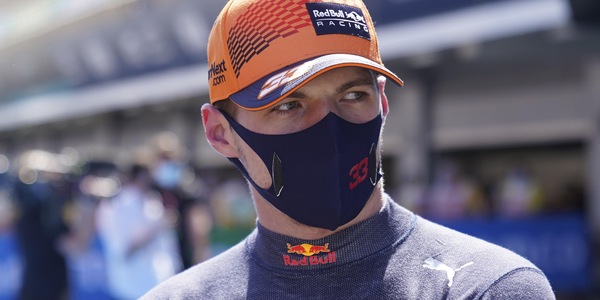F1 Gp Spagna, Verstappen: "Io vicino a Hamilton? Sono felice"