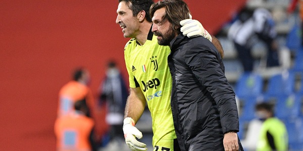 Pirlo via dalla Juve: Buffon e Bonucci lo omaggiano sui social