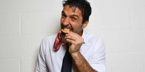 Buffon: "Futuro? Mi vedo all'estero. Mourinho alla Roma? Un valore aggiunto"