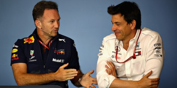 F1, Horner: "Wolff ha avuto vita fin troppo facile negli ultimi sette anni"