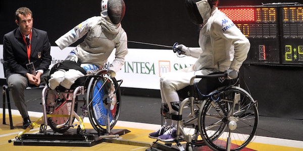 Scherma: al via domani a Verona gli assoluti paralimpici