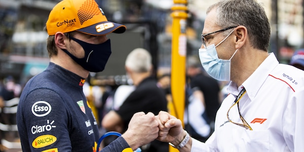 F1, Domenicali: "Hamilton-Verstappen? Non andranno oltre il consentito"
