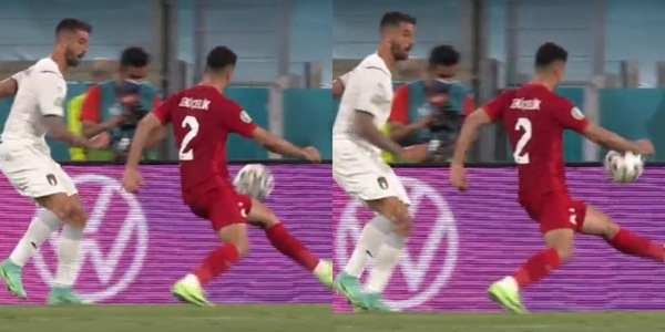 Mano in area di Celik: rigore negato all'Italia contro la Turchia