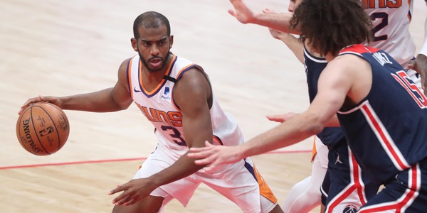 Nba, super Paul: Phoenix vola in finale di Conference
