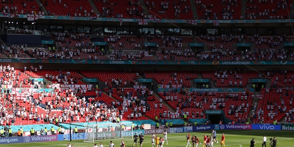 L'Uefa: "A Wembley 60 mila tifosi per semifinali e finale"