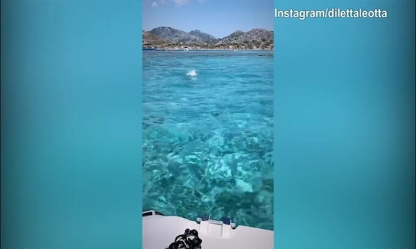 Diletta Leotta come una sirena in Turchia