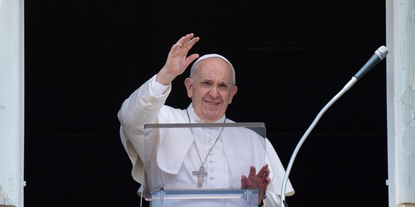 Papa Francesco scherza con i medici: pronto alla seconda notte al Gemelli