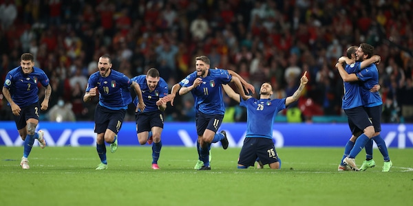 Euro 2020: Italia in finale, Spagna ko: Jorginho ci fa sognare