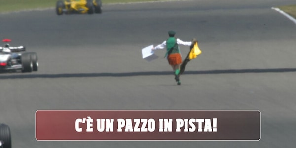 F1, Gp di Gran Bretagna: c’è un prete in pista!