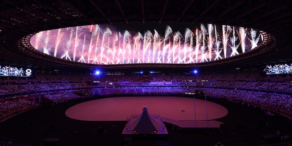 Olimpiadi, le spettacolari foto della cerimonia d'apertura