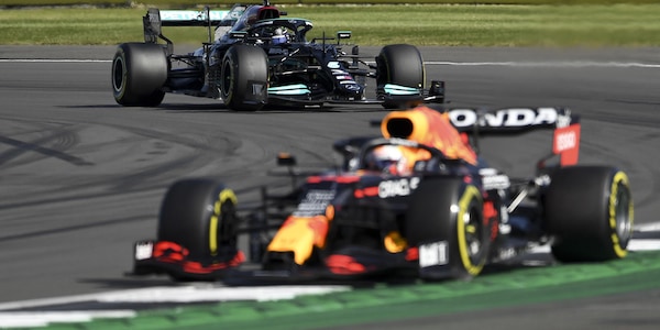 F1: respinto il ricorso della Red Bull sul contatto Hamilton-Verstappen