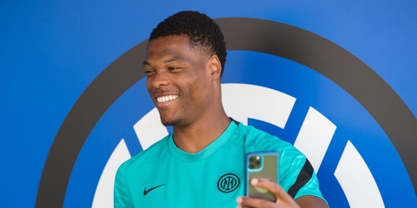 Inter, Dumfries: "De Vrij decisivo per il mio arrivo. Maicon? Un idolo"