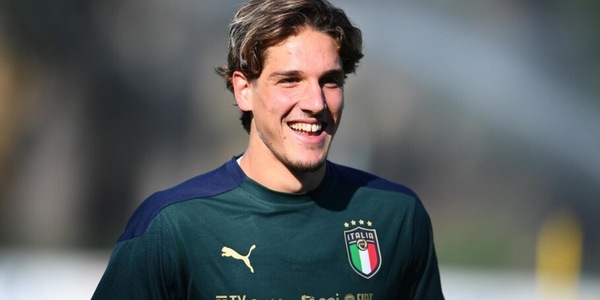 Zaniolo: "Mourinho? Spero porti tanti trofei alla Roma"
