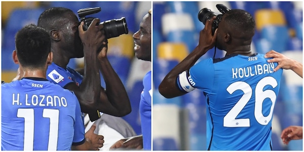 Fotografie e baci ai tifosi: l'esultanza di Koulibaly