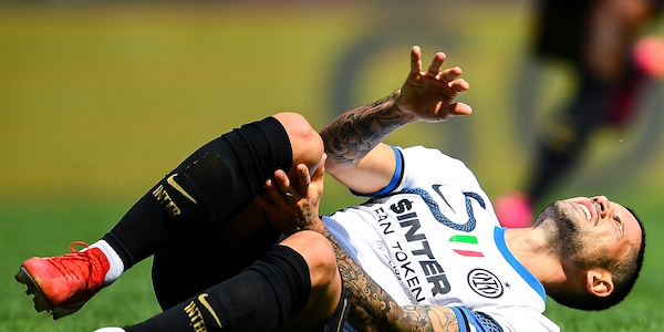 Inter, le condizioni di Sensi: lesione al collaterale