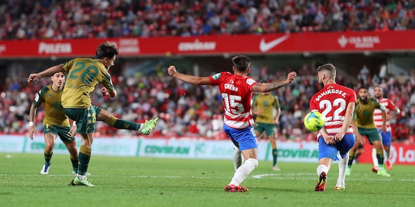 Liga, il Betis Siviglia vince al 90'. Primo successo dell'Elche