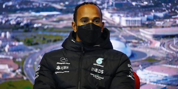 F1, Hamilton: "Verstappen? Saremo entrambi professionali, serve lealtà"