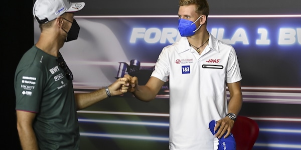 F1, Vettel: "Vorrei vedere Mick Schumacher su una vettura migliore"