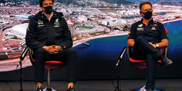 F1, Horner: "Più Wolff si arrabbia e più mi diverto"