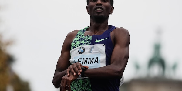Lemma trionfa nella Maratona di Londra, Kipchumba ancora secondo