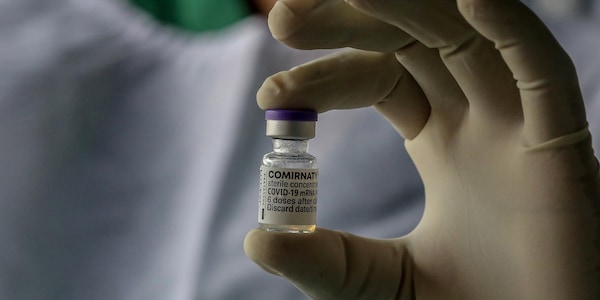 L'Ema valuta Evusheld, il nuovo trattamento anti-Covid di AstraZeneca