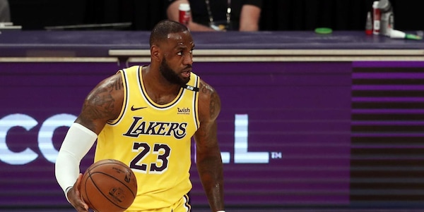 LeBron James, altro stop: entra nella lista Covid Nba