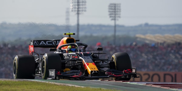 F1, Gp Stati Uniti: Perez comanda le FP3 davanti a Sainz