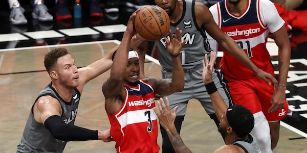 Nba, Bulls a punteggio pieno. Gallinari rimanda l'esordio