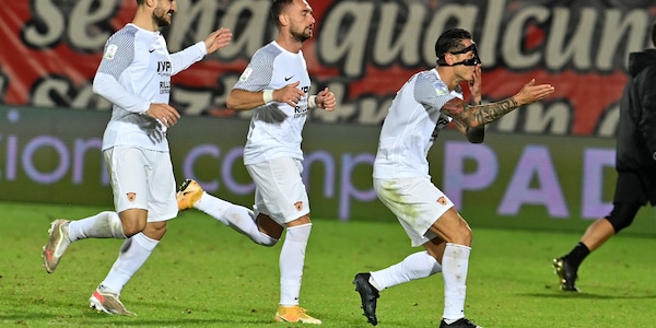 Benevento-Brescia, difesa contro attacco