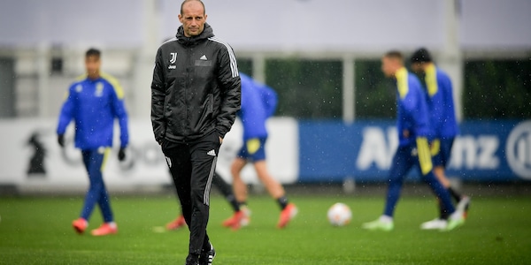 Allegri prepara Lazio-Juve: in dubbio Dybala, Chiellini e Bentancur