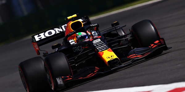F1, Gp Messico: Perez comanda le terze libere, Sainz è 5°