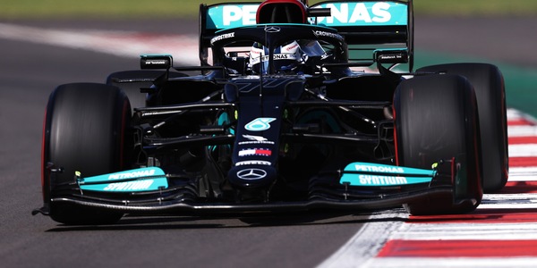 F1, Gp Messico: Bottas in pole position e Red Bull in seconda fila. Sainz 6°