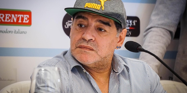 "Maradona sepolto senza cuore": clamorosa rivelazione dall'Argentina