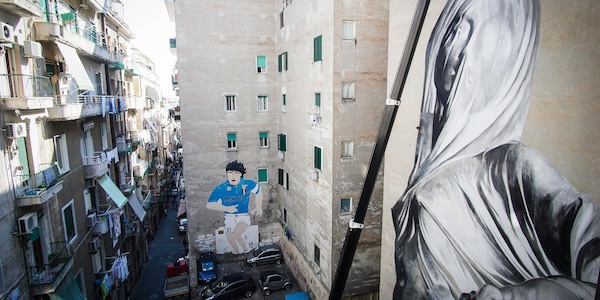 Napoli avrà tre statue dedicate a Maradona: ecco dove