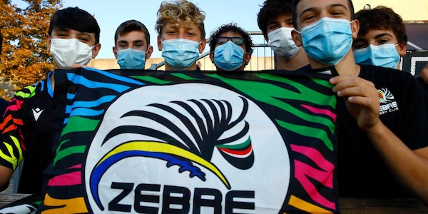 Zebre, l'appello del presidente Dalai: "Siamo tutti negativi, fateci tornare"