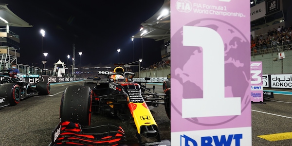 F1, Verstappen: "Mercedes forte, ma la pole è quello che volevamo"