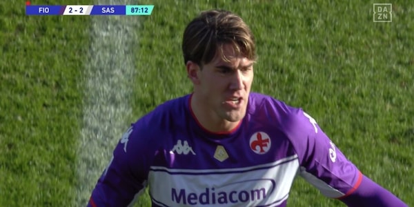 Vlahovic furioso, la frase urlata a Italiano dopo il cambio